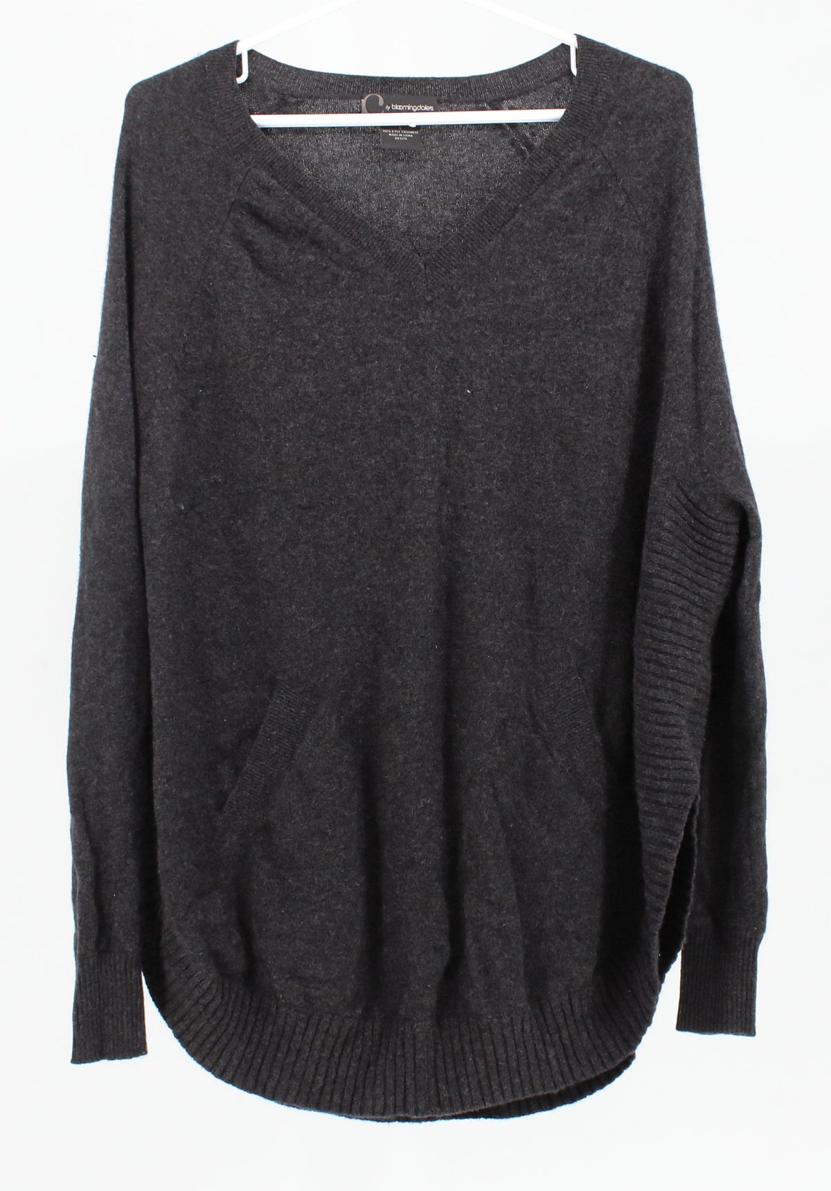 C By Bloomingdale's Dark Grey Cashmere Sweater With Round Hem