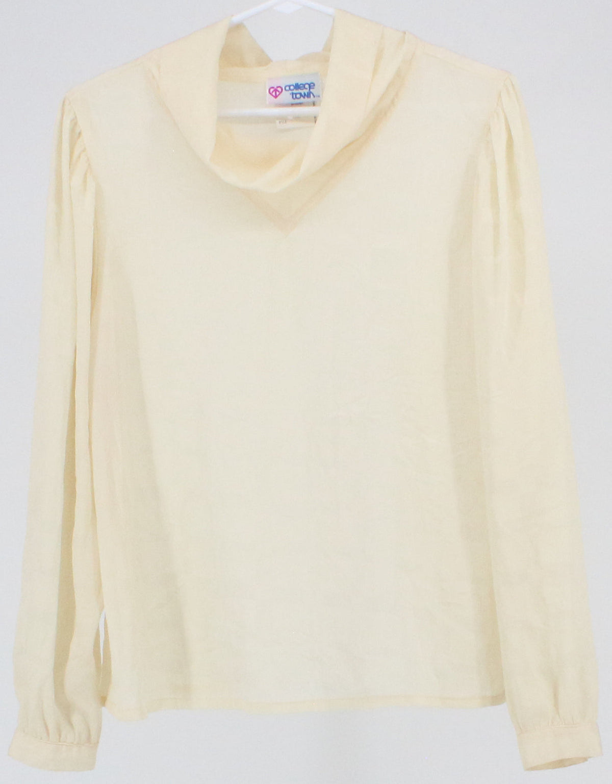 College Town Off White Turtleneck Long Sleeve Top