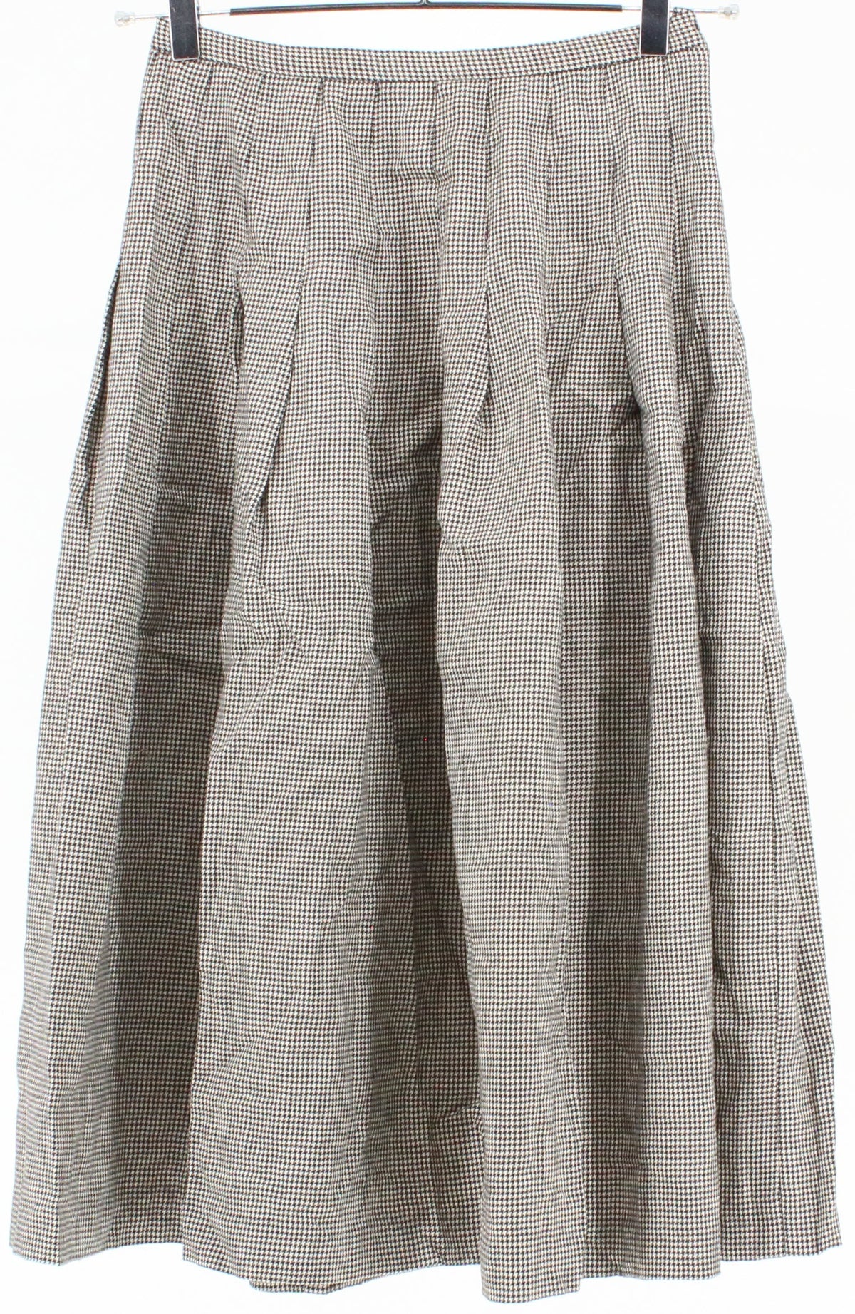 Collection Harve Benard Black and White Pied de Poule Pleated Mid Skirt