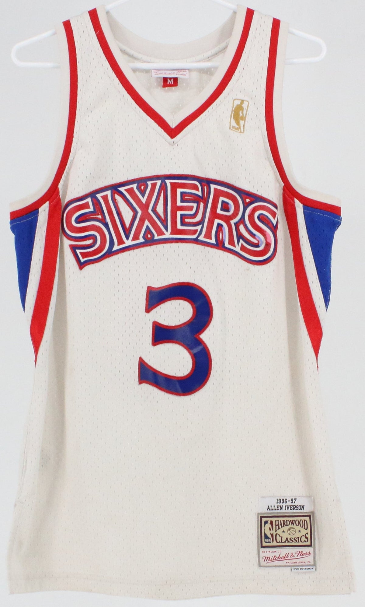 Mitchell & Ness Sixers 3 Iverson White Sleeveless Jersey