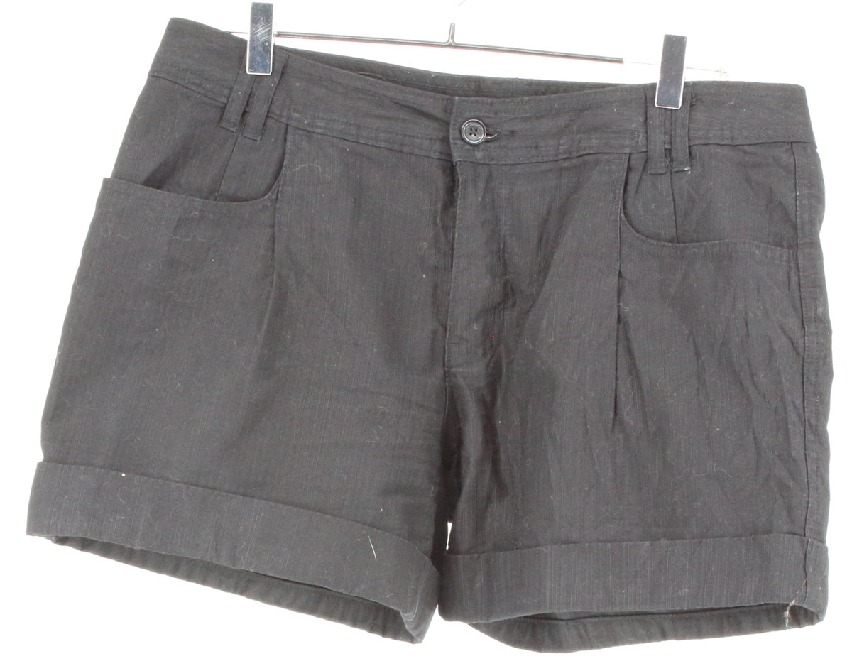 A.N.A Black Folded Bottom Hem Shorts
