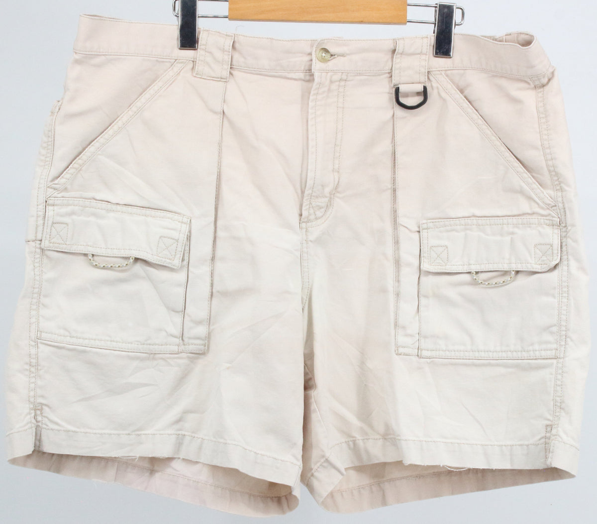Columbia White Front Pocket Shorts