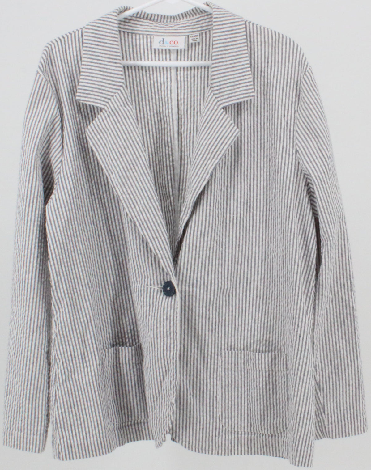 d&co. Denim+Company White and Blue Striped Blazer