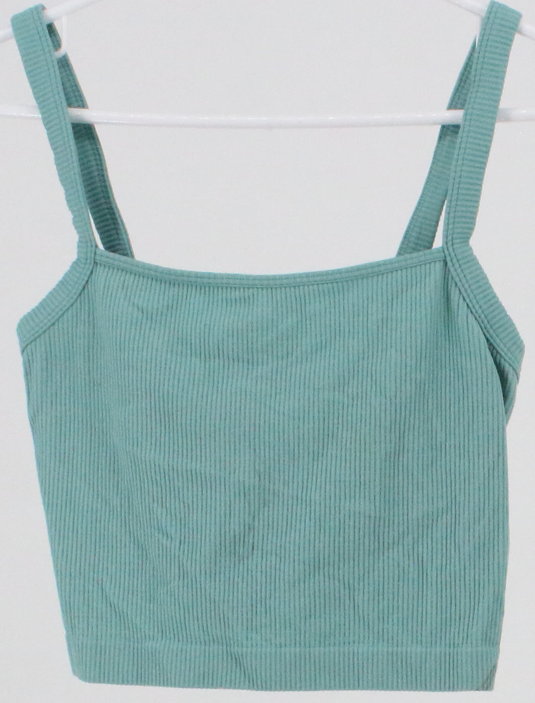 Colsie Light Green Cropped Rib Tank Top