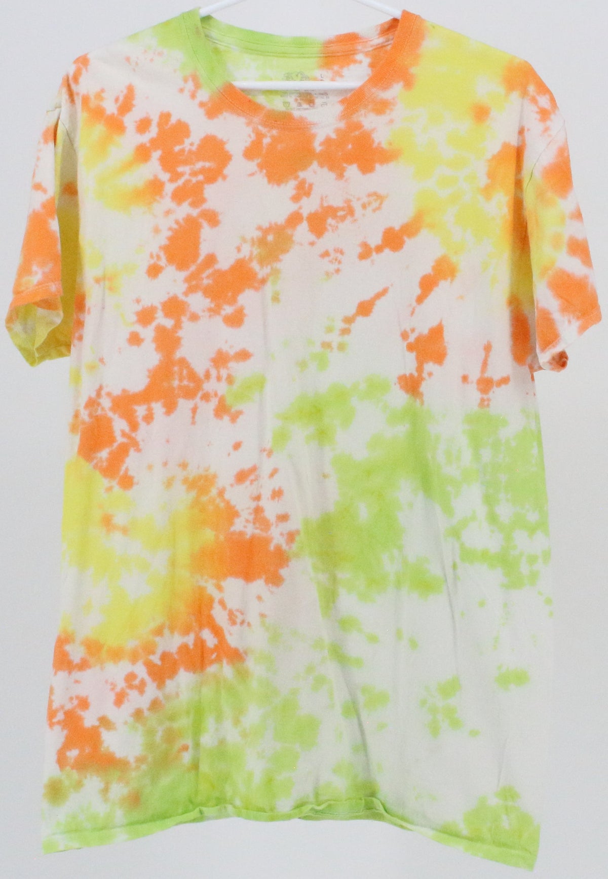 Fruit Of The Loom White Orange Green and Yellow Tie Dye T-Shirt