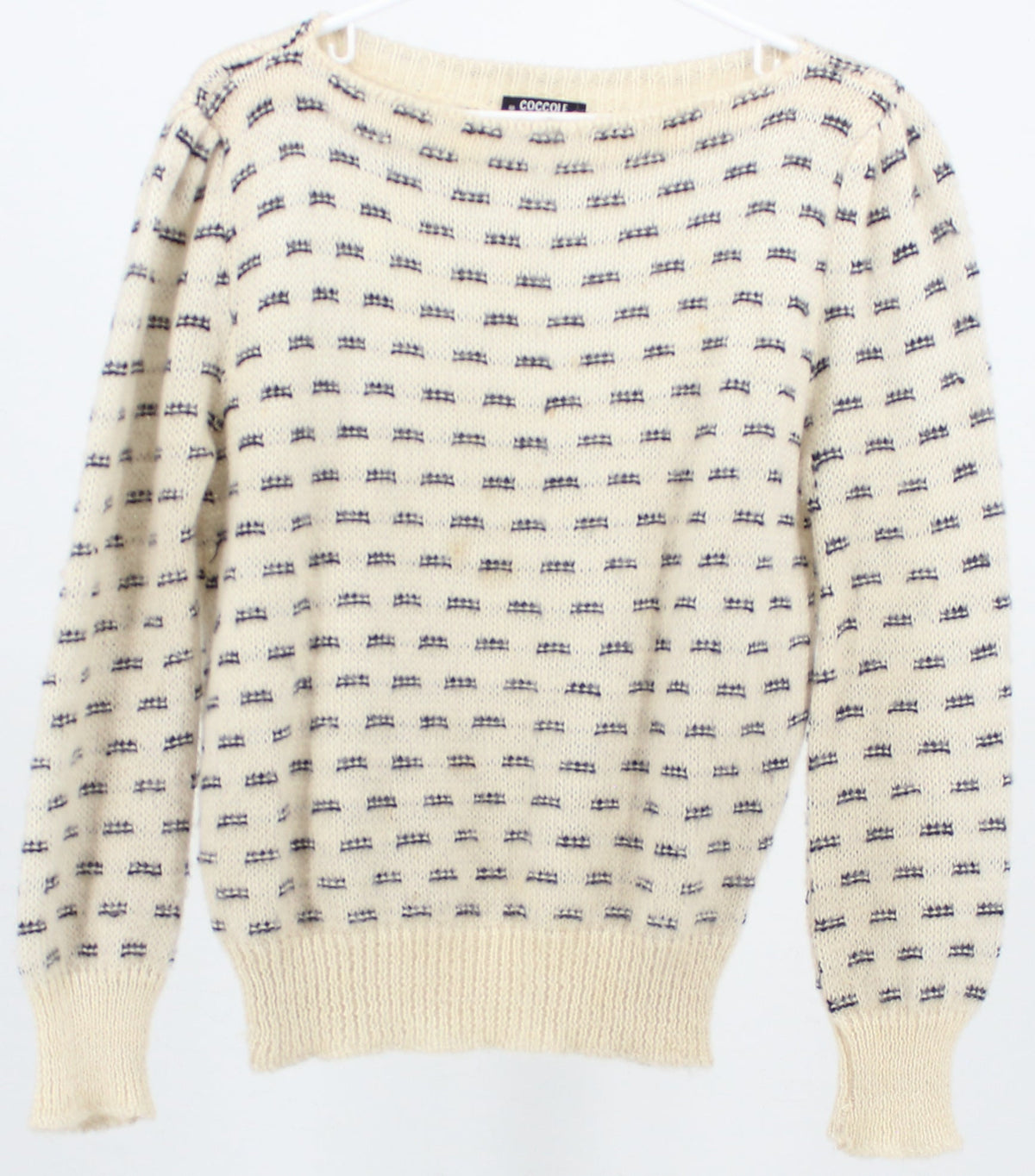 Coccole Off White and Black Sweater