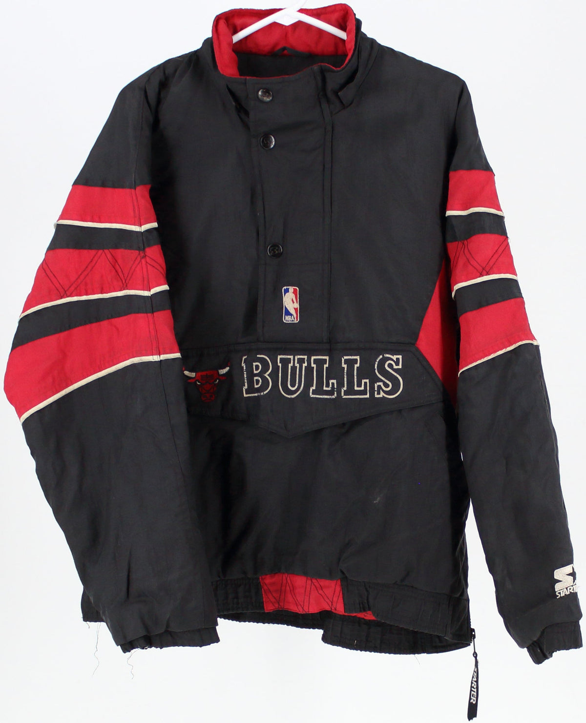 Starter Authentic NBA Bulls Black and Red Nylon Jacket