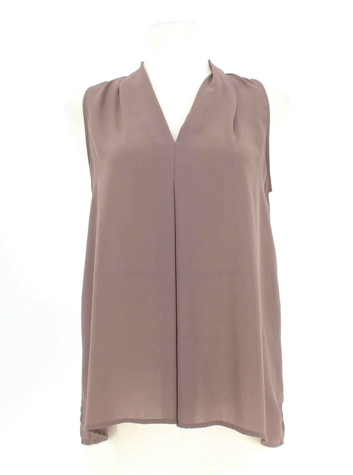 Violet Claire Sleeveless Blouse