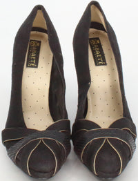 Load image into Gallery viewer, Abaeté Black High Heels With Gold Detail
