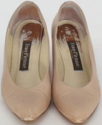 Load image into Gallery viewer, Evan-Picone Nude Kitten Heels
